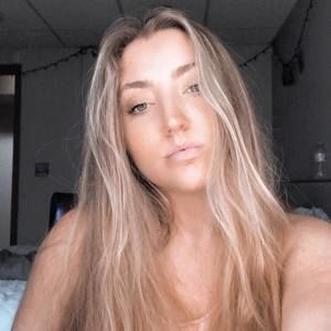 Meet your Posher, Zoe